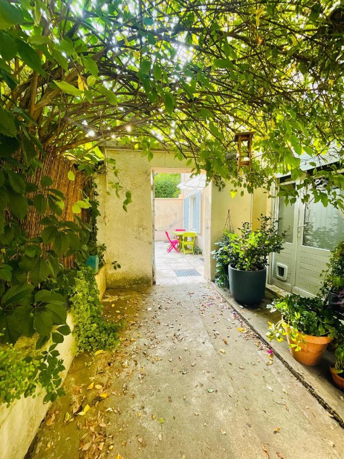 Апартаменти Le Jardin Croix Roussien Ліон Екстер'єр фото